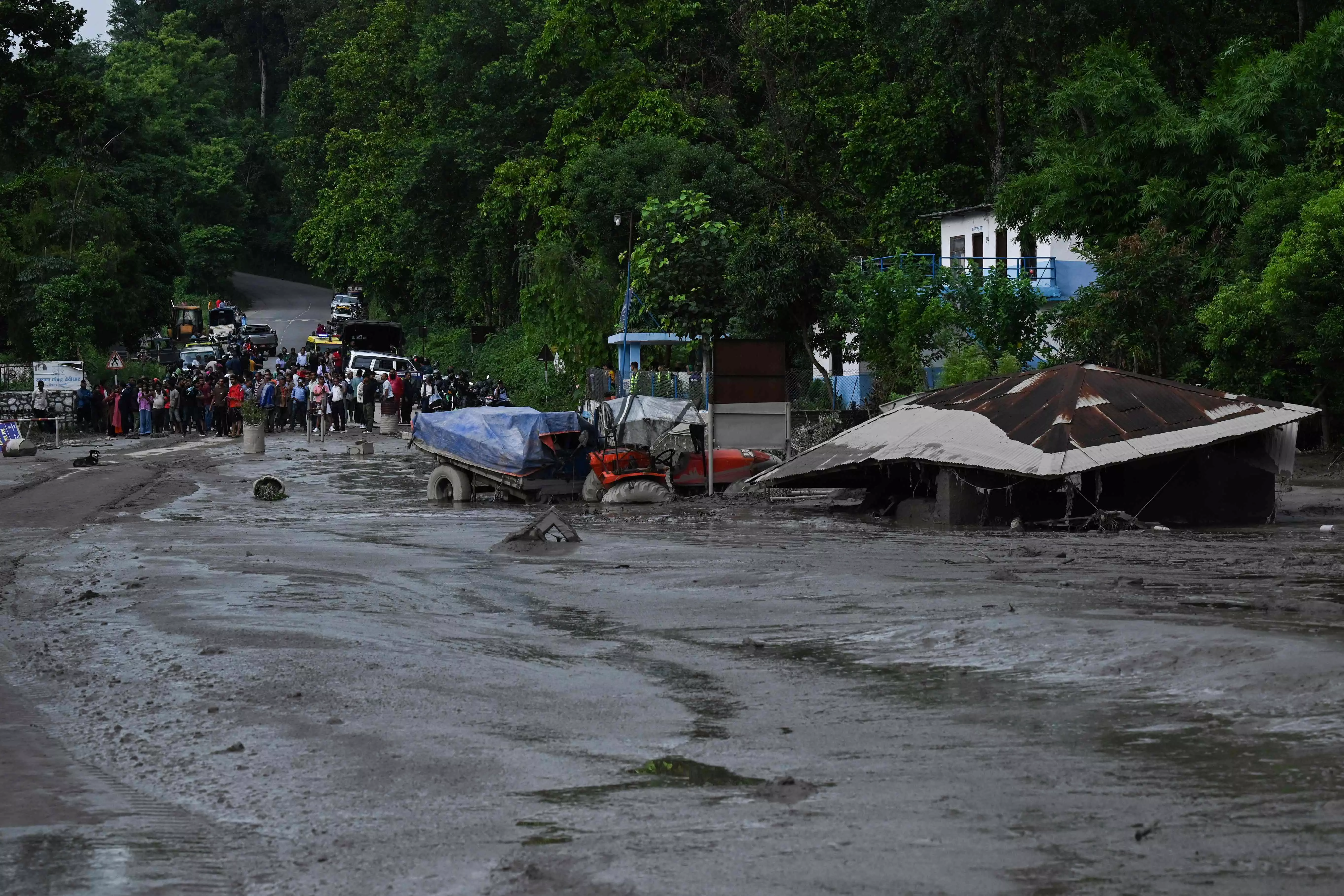 Nepal Floods: Dharwad Family Hopeful of Safe Return of Kailash Pilgrim Nepal Floods: Dharwad Family Hopeful of Safe Return of Kailash Pilgrim