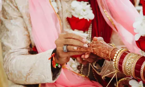 Drunken Youths Create Ruckus At Wedding Party In Annavaram Drunken Youths Create Ruckus At Wedding Party In Annavaram