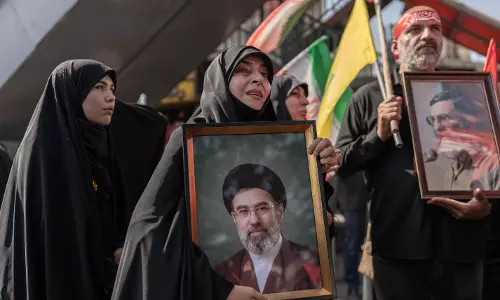 Trump: Mojtaba Khamenei Seriously Wounded, Not Dead