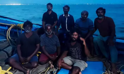 Special Vehicle Sent to West Bengal To Bring Back Seven Fishermen Special Vehicle Sent to West Bengal To Bring Back Seven Fishermen