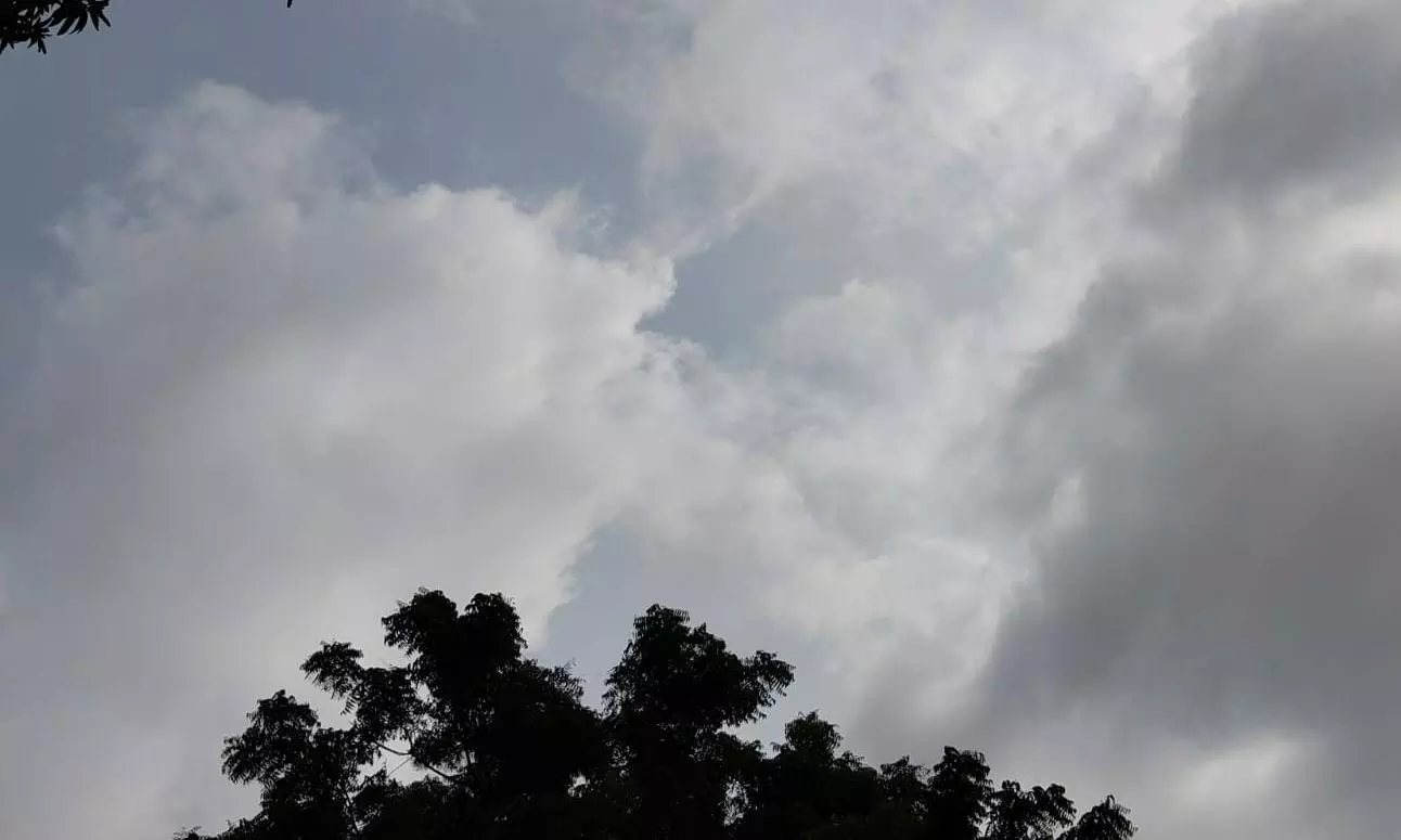 Telangana to Witness Mostly Dry Weather, Hyderabad Above 30°C Telangana to Witness Mostly Dry Weather, Hyderabad Above 30°C