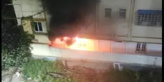 Fire Breaks Out in Manikonda House, No Injuries Reported Fire Breaks Out in Manikonda House, No Injuries Reported