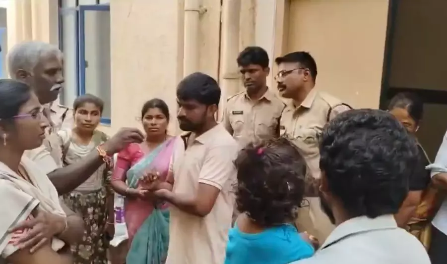 Newborn Dies at Nalgonda Government Hospital, Family Alleges Medical Negligence Newborn Dies at Nalgonda Government Hospital, Family Alleges Medical Negligence