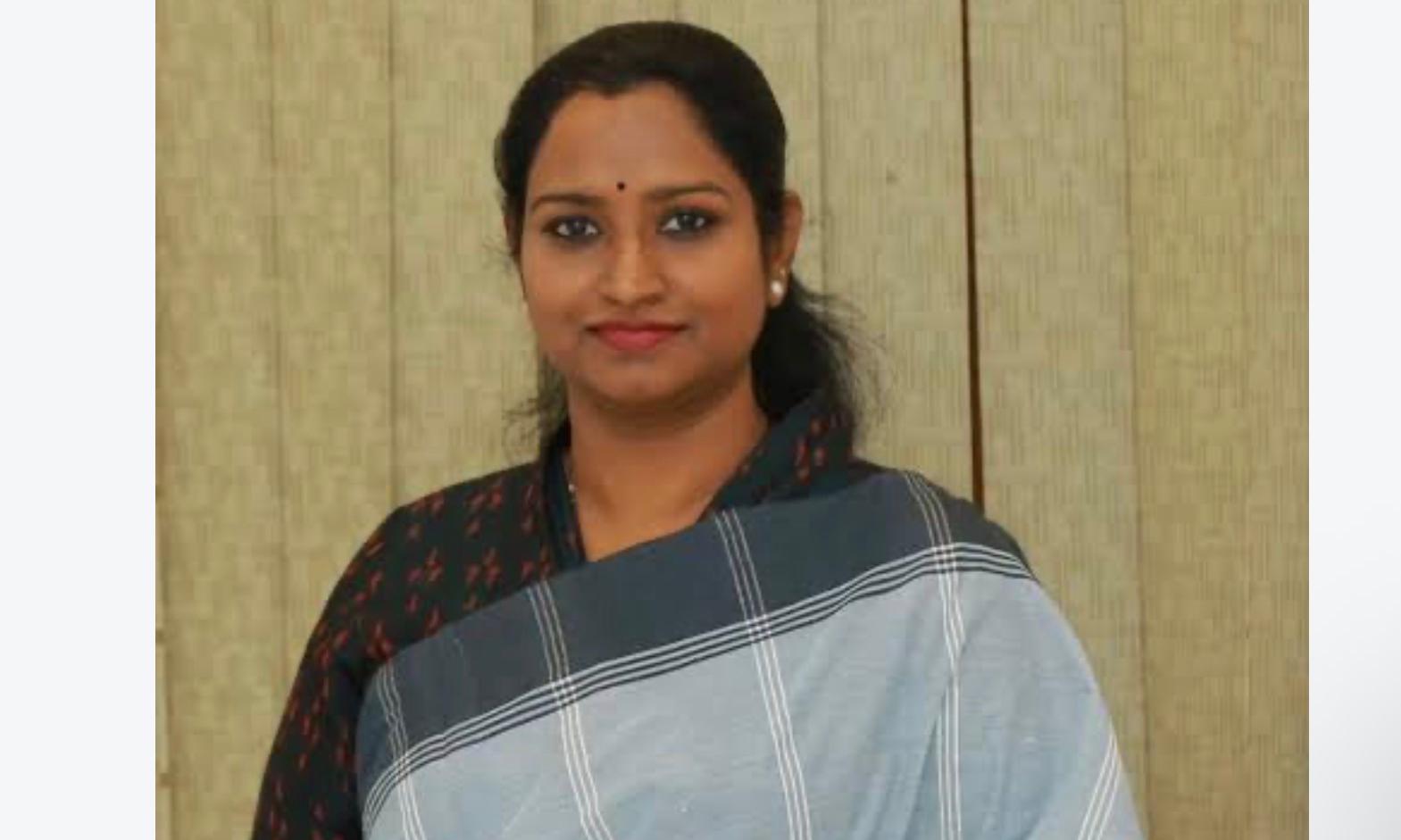 Kadiyam Kavya Seeks Centre’s Help For Telangana Vi