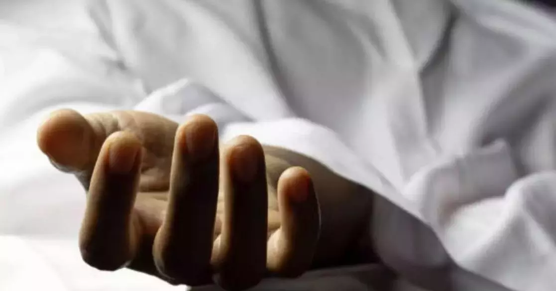 Woman Ties Rakhi To Dead Brother In Final Farewell