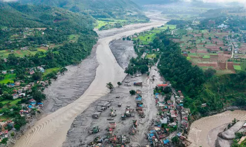 Nepal, China Warn of Fresh Flood Risks With Lakes Threatening to Burst Nepal, China Warn of Fresh Flood Risks With Lakes Threatening to Burst