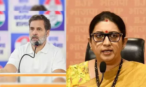 Rahul Rides Youth Anger, Smriti Hits Defiant Note Rahul Rides Youth Anger, Smriti Hits Defiant Note