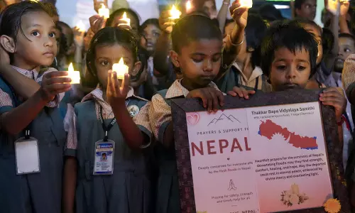 Tearful Embraces, Prayers as Nepal Flood Survivors Arrive in Chennai Tearful Embraces, Prayers as Nepal Flood Survivors Arrive in Chennai