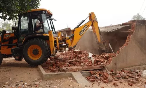 CMC Razes 19 Illegal Structures, Issues Notices To 12; Residents Cry Foul CMC Razes 19 Illegal Structures, Issues Notices To 12; Residents Cry Foul