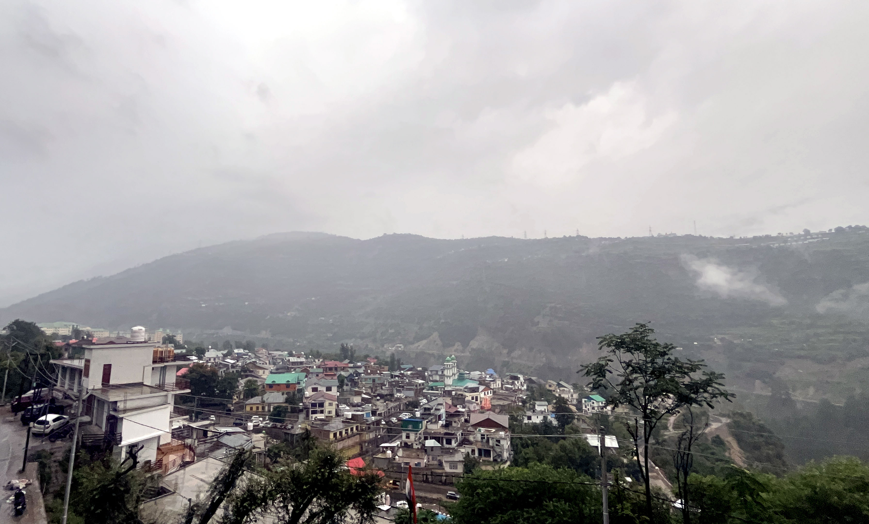 J&K Sanctions ₹82 Crore for Migrant Housing and Amenities; Residents Voice Doubts