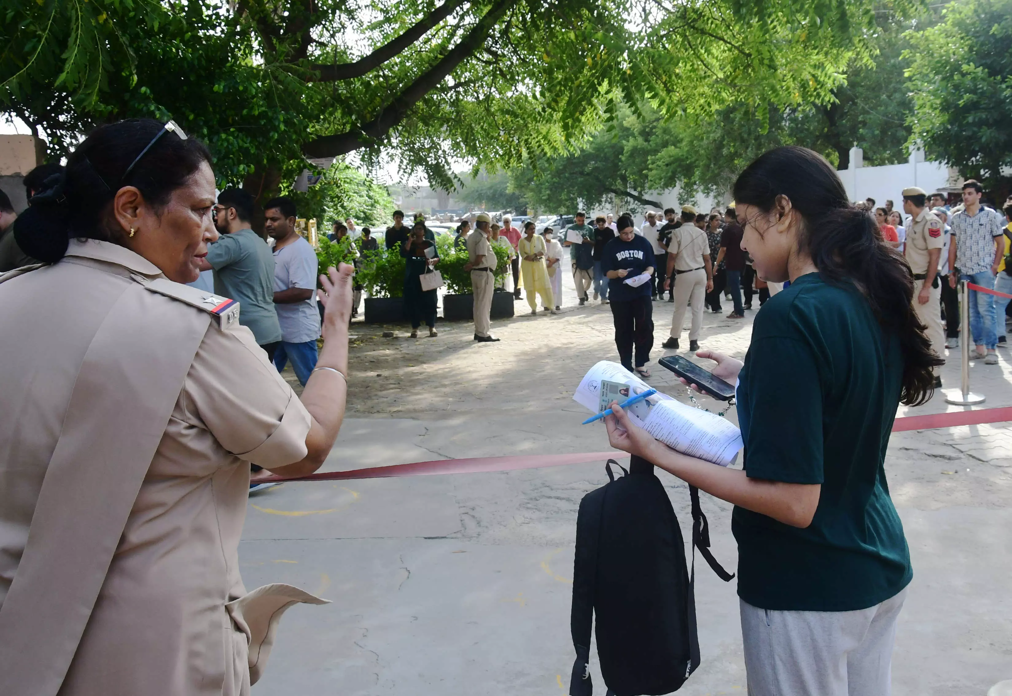 Telangana NEET-PG: Glitches at One Centre, Drunk Candidate Sent Back Home Telangana NEET-PG: Glitches at One Centre, Drunk Candidate Sent Back Home