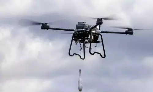 Suspected Drones Near Amritsar Airport Prompt Diversion Of 7 Flights Suspected Drones Near Amritsar Airport Prompt Diversion Of 7 Flights