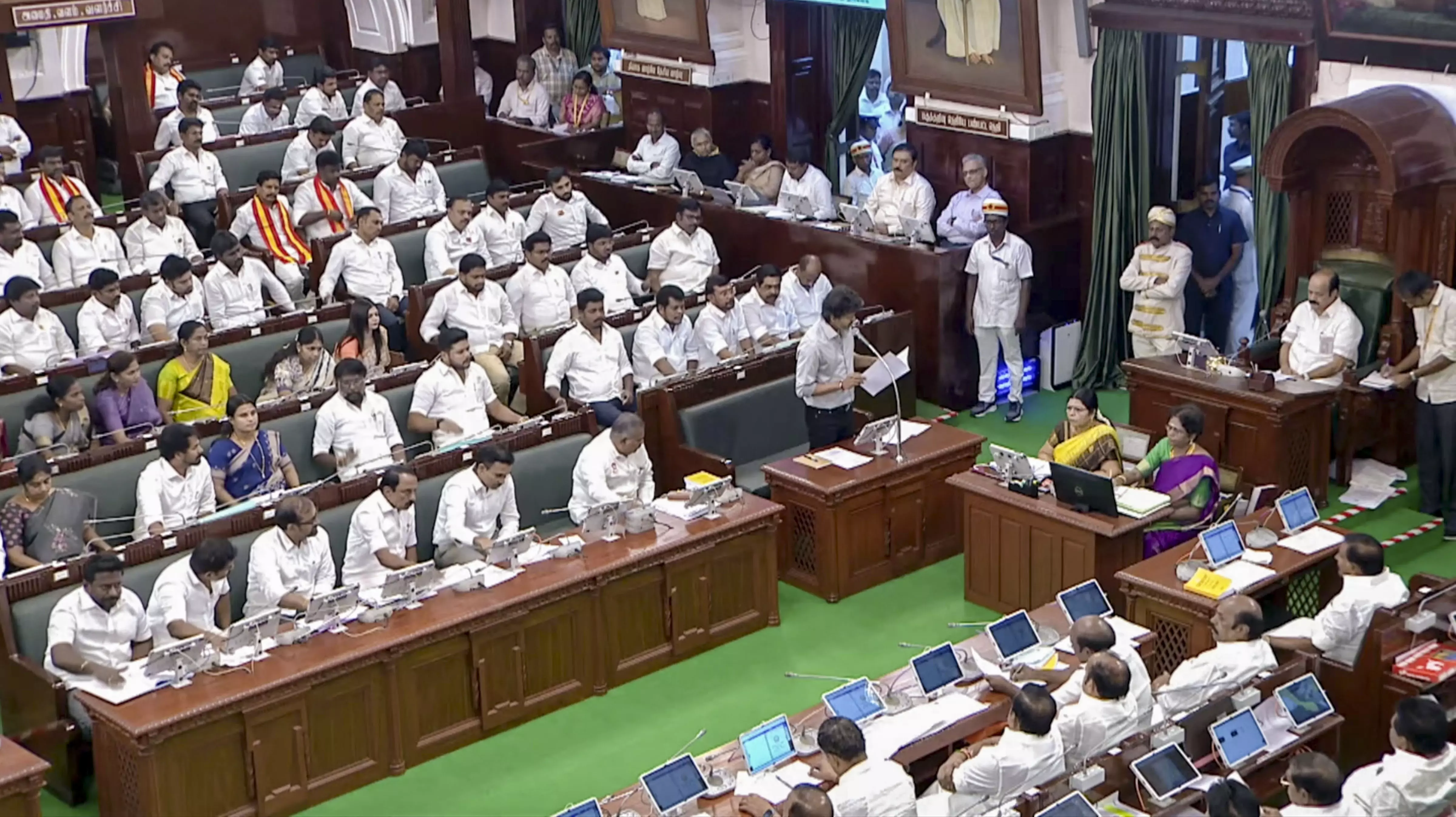 Vijay Announces Further Hike in Aavin Milk Procurement Prices Vijay Announces Further Hike in Aavin Milk Procurement Prices
