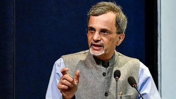 India's Q1 GDP Beats Forecasts at 7.8%, Weathering Global Storms — image 1