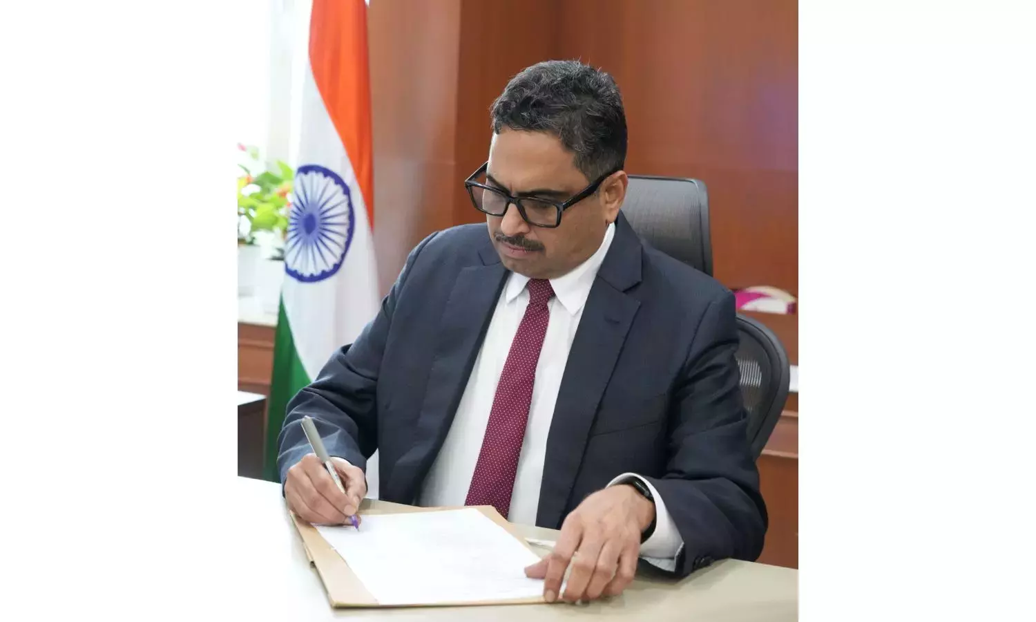 Telangana Submits DPRs For 17 Railway Projects Worth ₹50,870 Crore; Seeks Fast-Track Clearances Telangana Submits DPRs For 17 Railway Projects Worth ₹50,870 Crore; Seeks Fast-Track Clearances