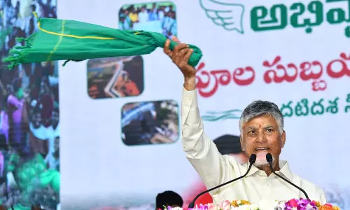 Krishna Waters Reach Drought-Hit Prakasam Krishna Waters Reach Drought-Hit Prakasam