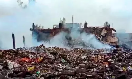 5 Killed, 18 Injured In Blast At Firecracker Factory In Kaushambi 5 Killed, 18 Injured In Blast At Firecracker Factory In Kaushambi