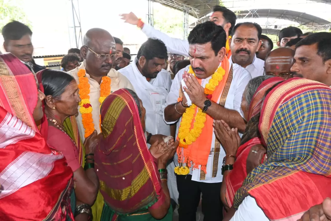 Ballari Chalo Yatra Marks New Era for BJP in Karnataka: Vijayendra Ballari Chalo Yatra Marks New Era for BJP in Karnataka: Vijayendra
