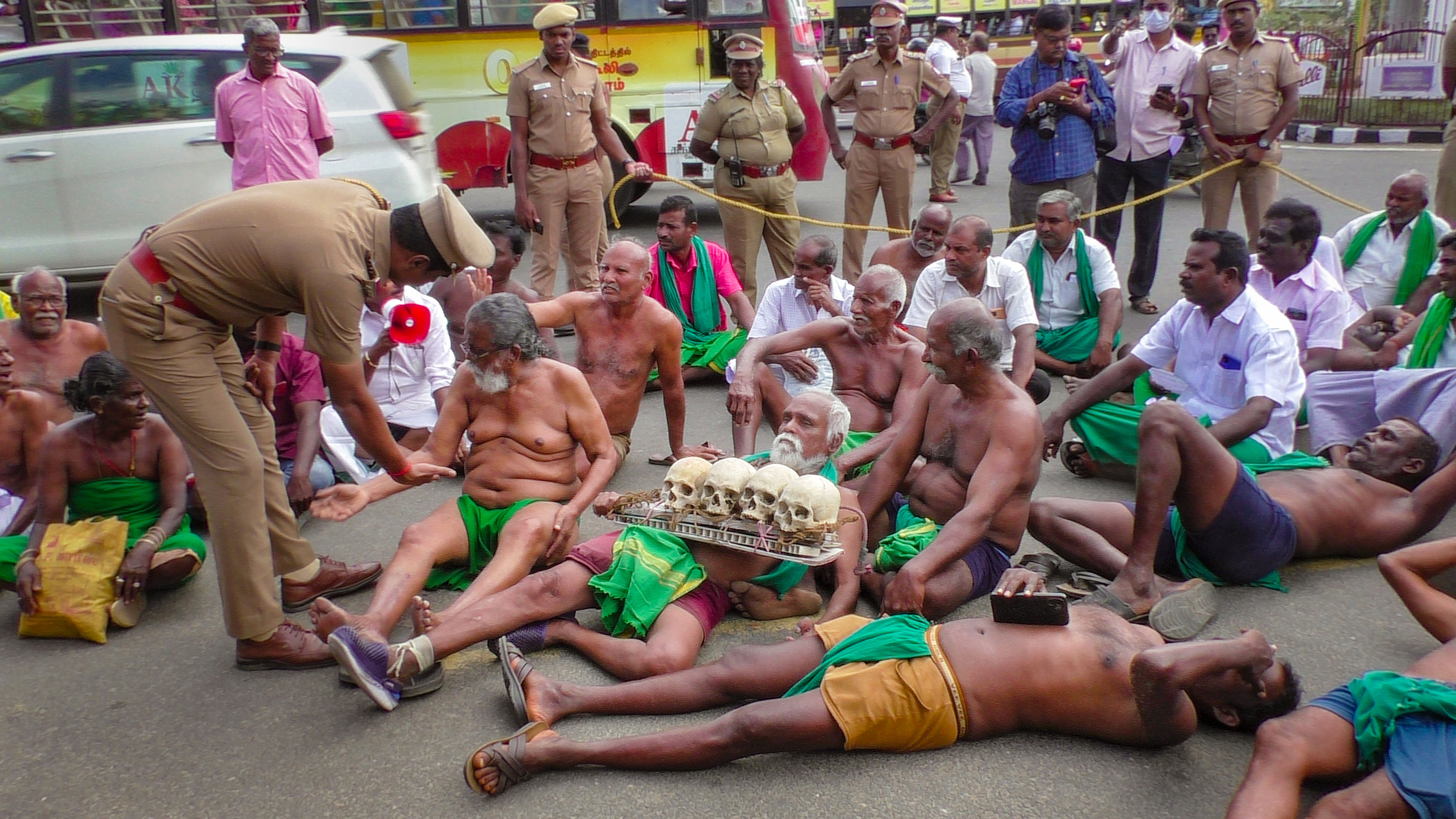 Around 50 Farmers Led by Ayyakannu Detained in Trichy Over Cauvery Water Issue