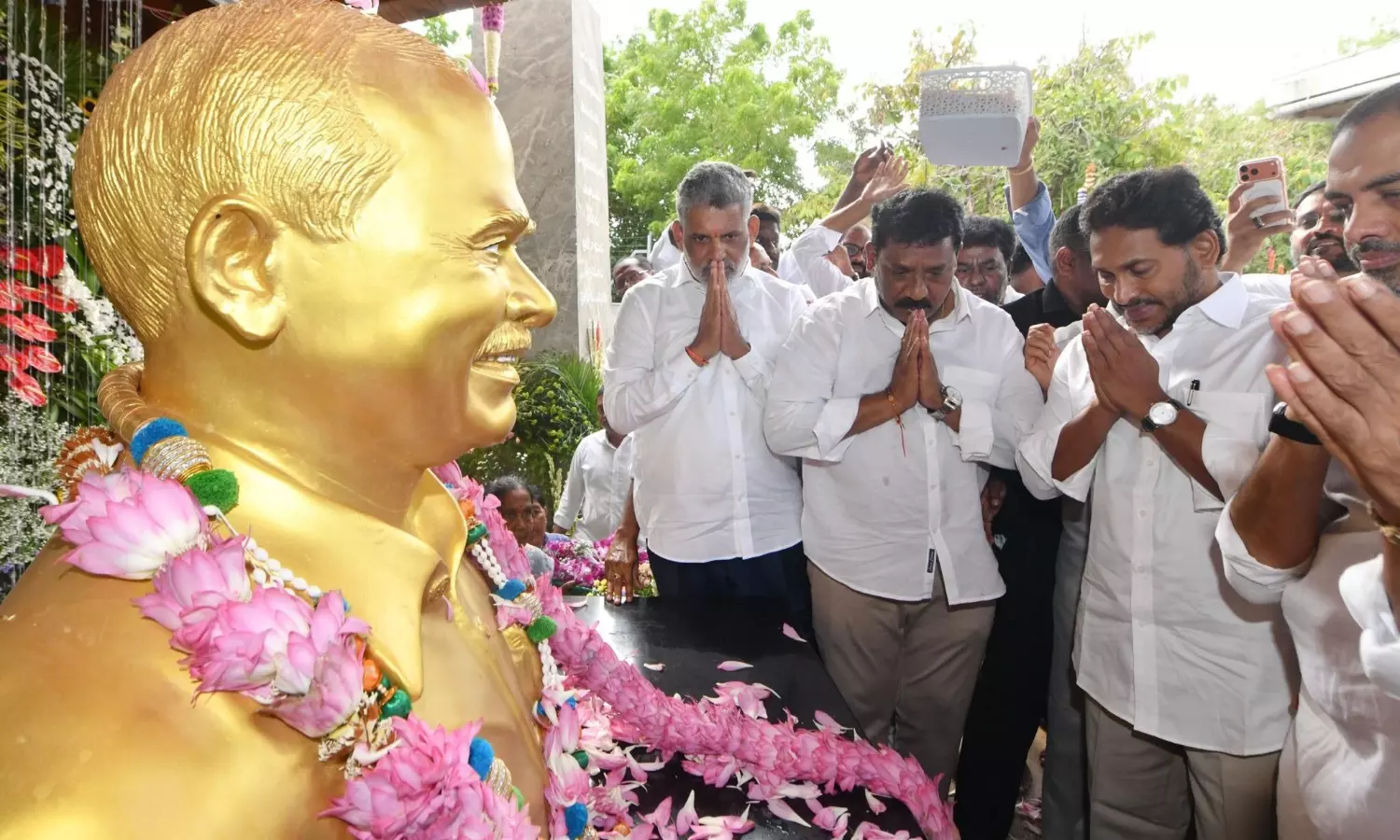 YSR continues to be remembered fondly for welfare initiatives, says YSRCP state coordinator Sajjala Ramakrishna Reddy on death anniversary; 86 irrigation projects, Fee Reimbursement, Aarogyasri cited