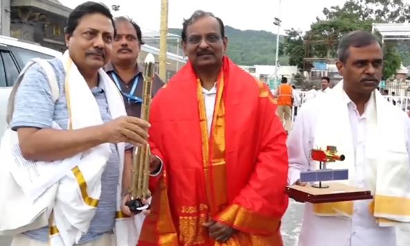ISRO Chief Prays at Tirumala Ahead of EOS-05 Launch