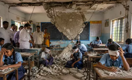 8 Students Injured as Concrete Ceiling Slab Collapses in Bagalkot School 8 Students Injured as Concrete Ceiling Slab Collapses in Bagalkot School