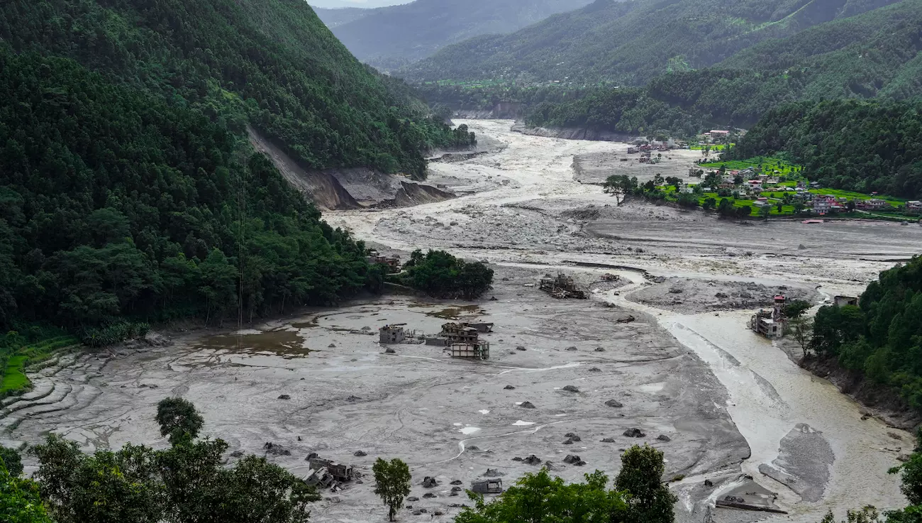 Kailash Tragedy Puts Sadhguru’s Safety Claims Under Fire Kailash Tragedy Puts Sadhguru’s Safety Claims Under Fire