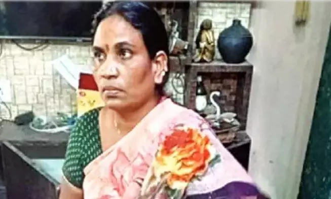 ED Raids House of Ganja Supplier Neetu Bhai in Nanakramguda ED Raids House of Ganja Supplier Neetu Bhai in Nanakramguda