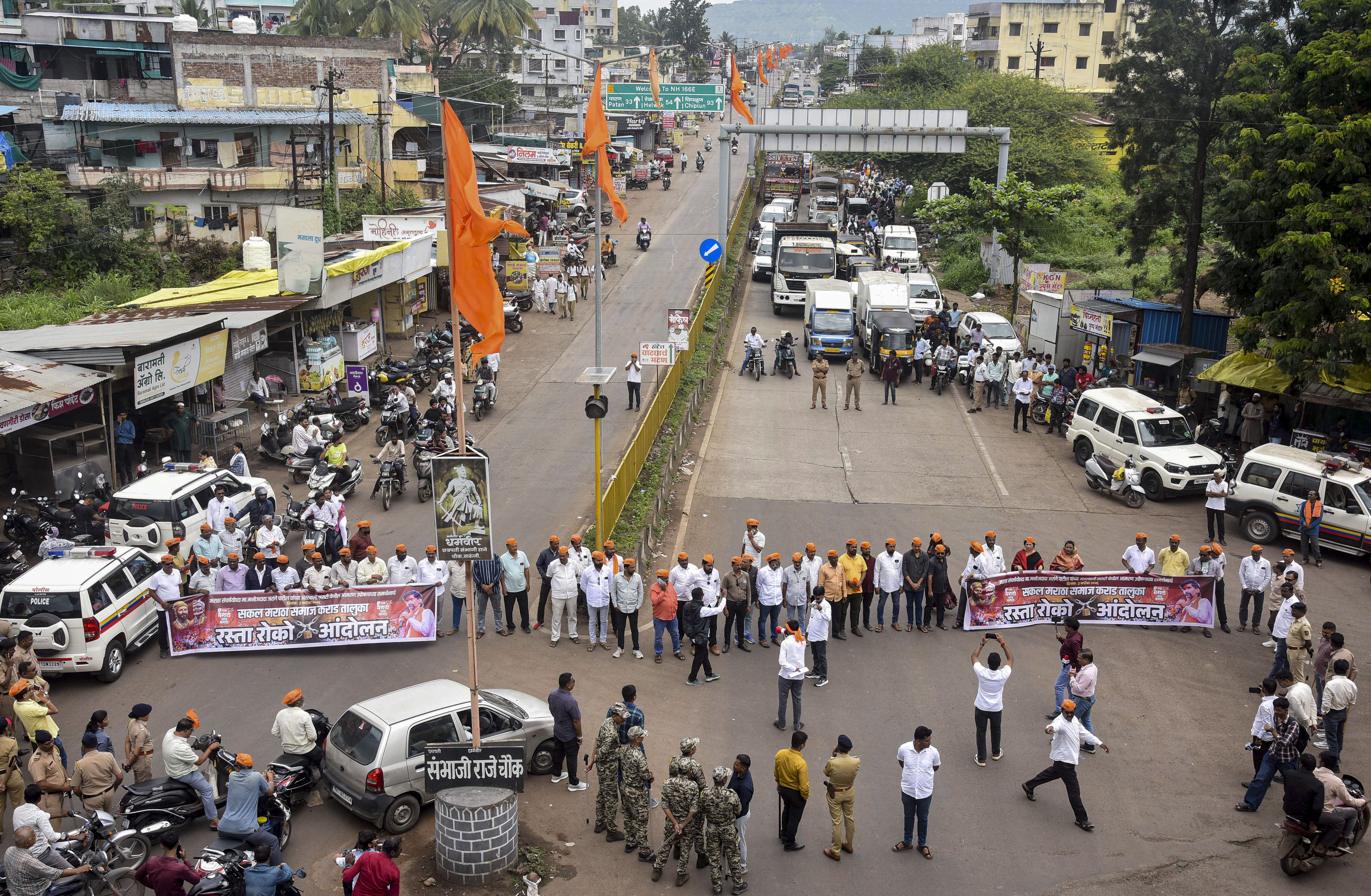 Latur Bandh Backs Jarange Protest, Disrupts Traffic