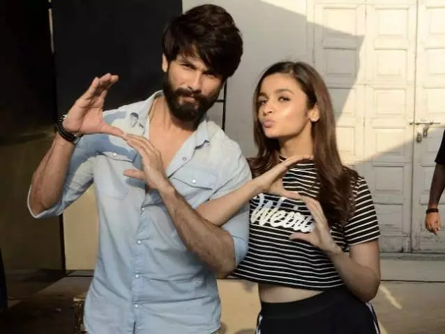 Buzz: Alia Bhatt and Shahid Kapoor in Dragon? Buzz: Alia Bhatt and Shahid Kapoor in Dragon?