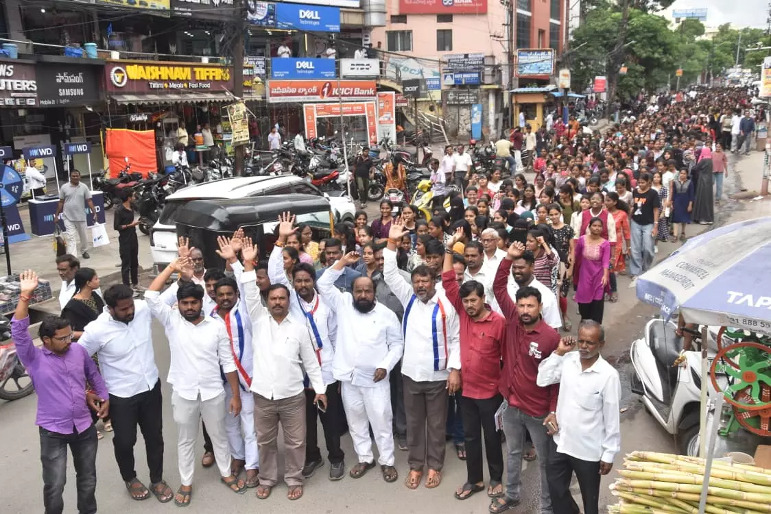 BC community Students Stage Protest In Hyderabad