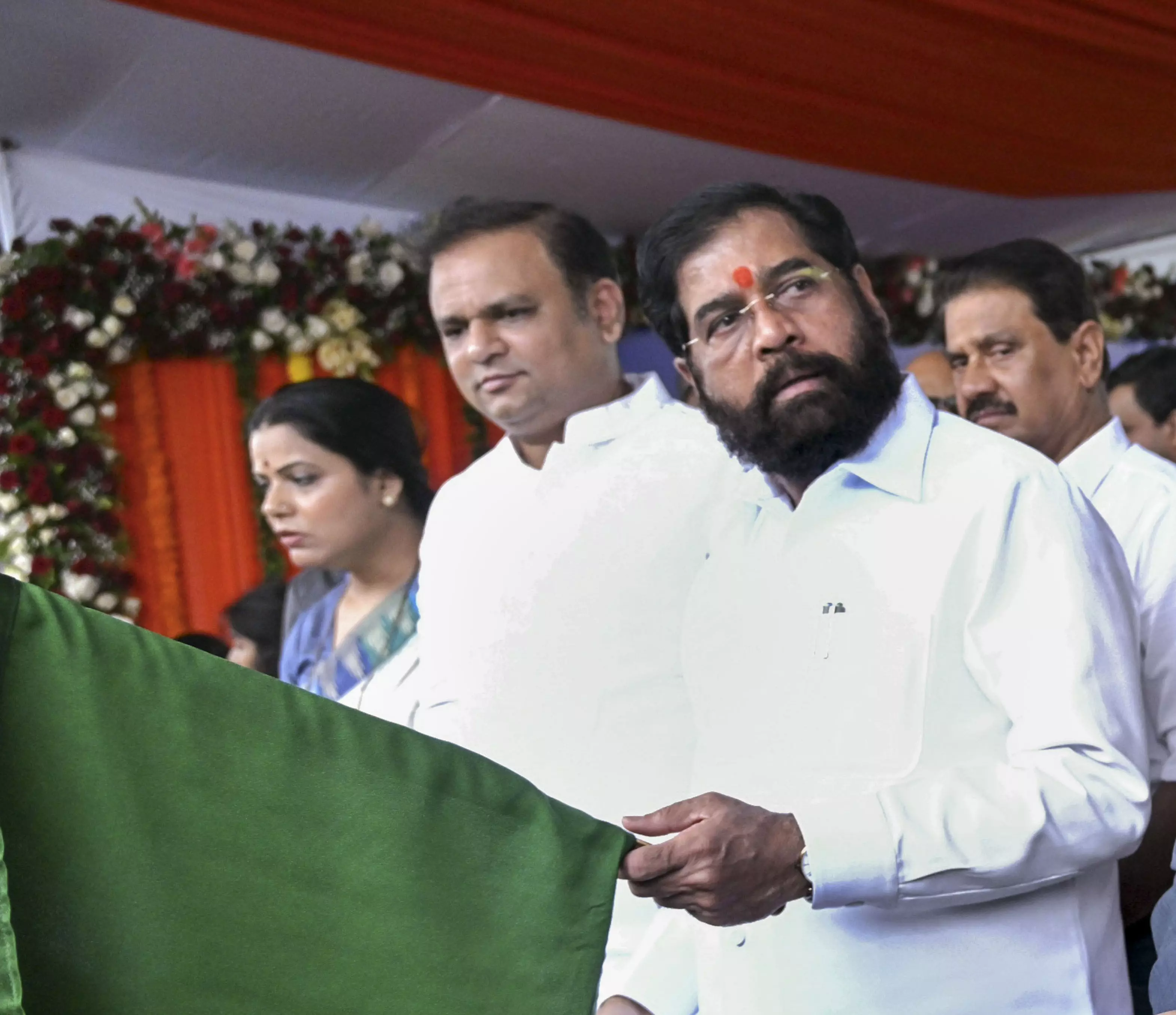 Maharashtra: Dy CM Eknath Shinde Launches Welfare Board For Auto-Taxi Drivers Maharashtra: Dy CM Eknath Shinde Launches Welfare Board For Auto-Taxi Drivers