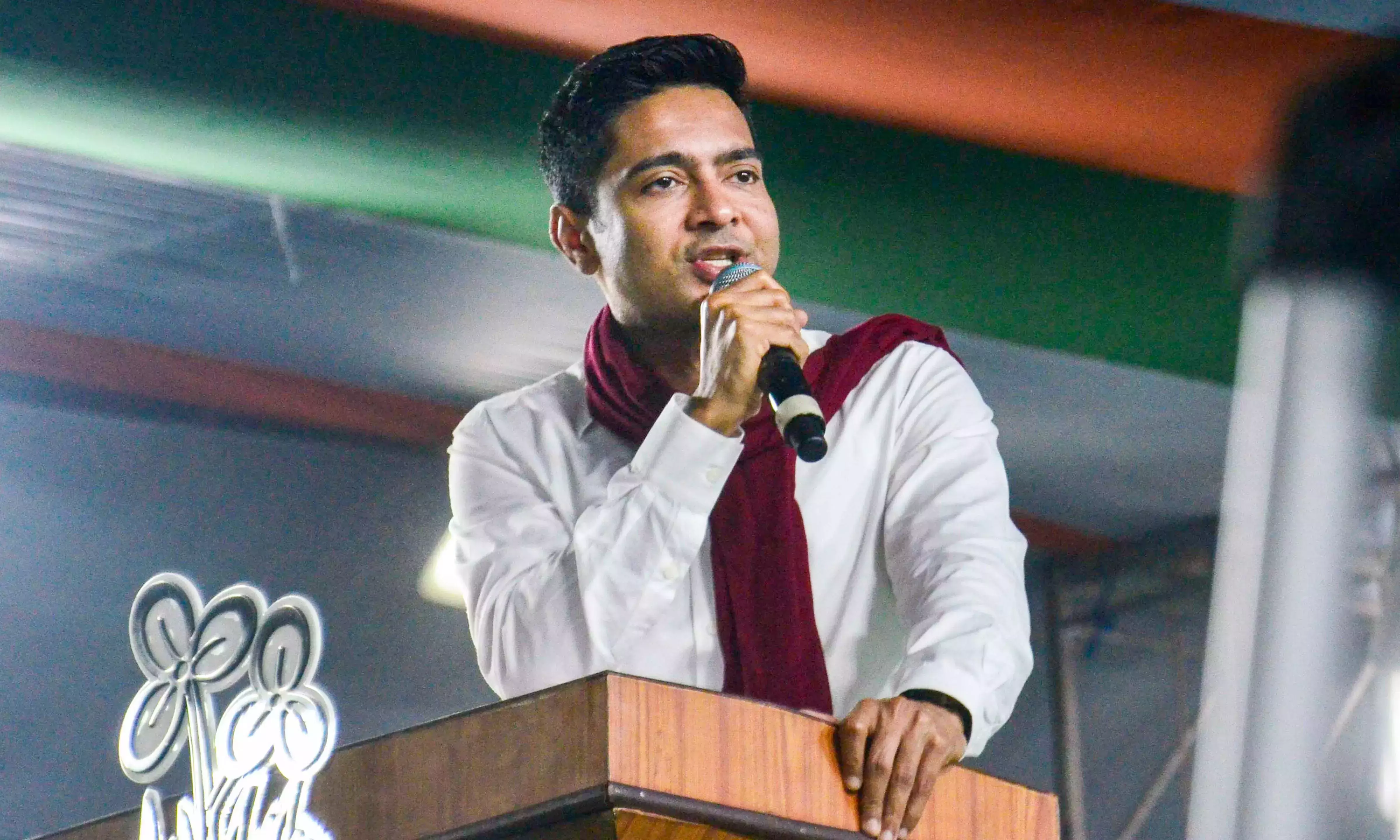WB Fire Dept Asks Abhishek To Vacate His Kolkata Party Office WB Fire Dept Asks Abhishek To Vacate His Kolkata Party Office