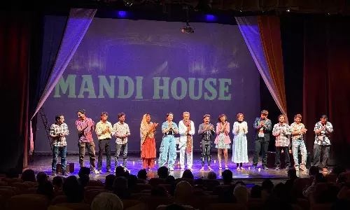 Mandi House: Assessing the Threat of AI on the Live Stage