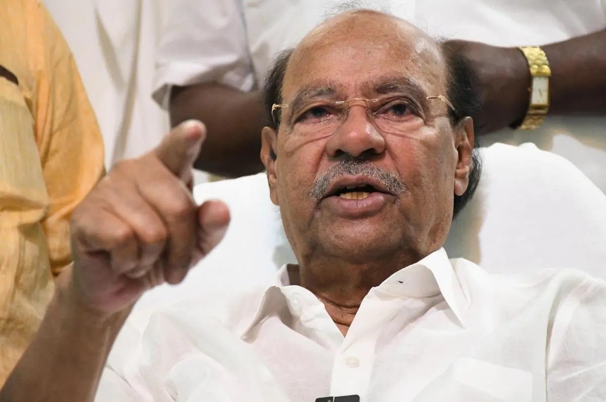 Ramadoss Announces Renunciation With ‘No Politics, Please’ Poster at Thailapuram