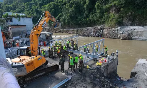 Nepal Floods: Army Builds Rope Bridge, Deploys 20 Helicopters Nepal Floods: Army Builds Rope Bridge, Deploys 20 Helicopters