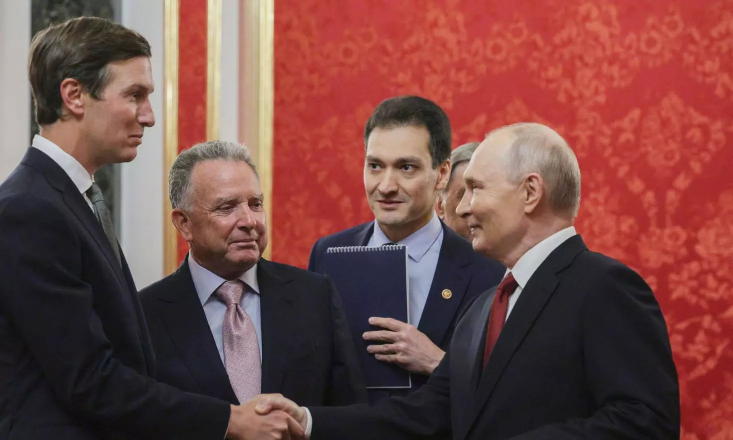 Putin Meets US Envoys in Moscow for Ukraine Peace Talks Putin Meets US Envoys in Moscow for Ukraine Peace Talks