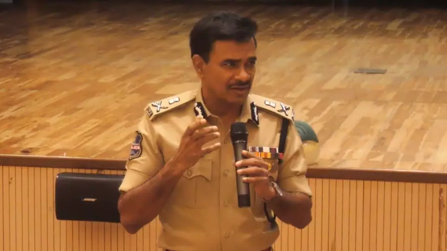 Hyderabad: Quality Education for Cops’ Children Key to Staff Welfare, Says DGP Hyderabad: Quality Education for Cops’ Children Key to Staff Welfare, Says DGP