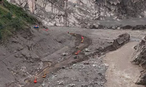 Mudslide Kills 2, Leaves 10 Missing In Eastern China Mudslide Kills 2, Leaves 10 Missing In Eastern China
