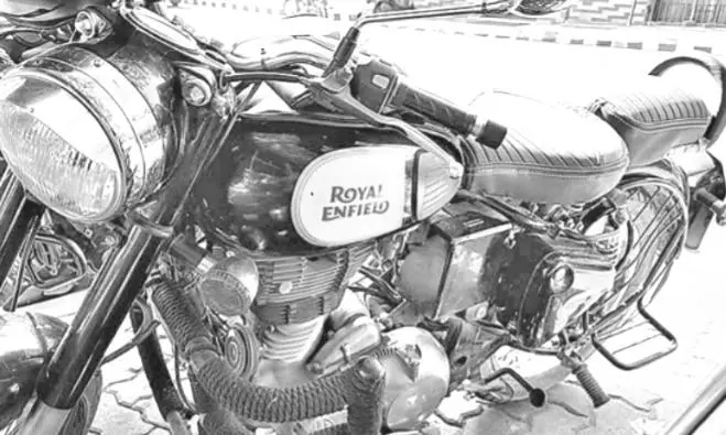 Bullet Bike Without Number Plate Found in Tirumala Bullet Bike Without Number Plate Found in Tirumala
