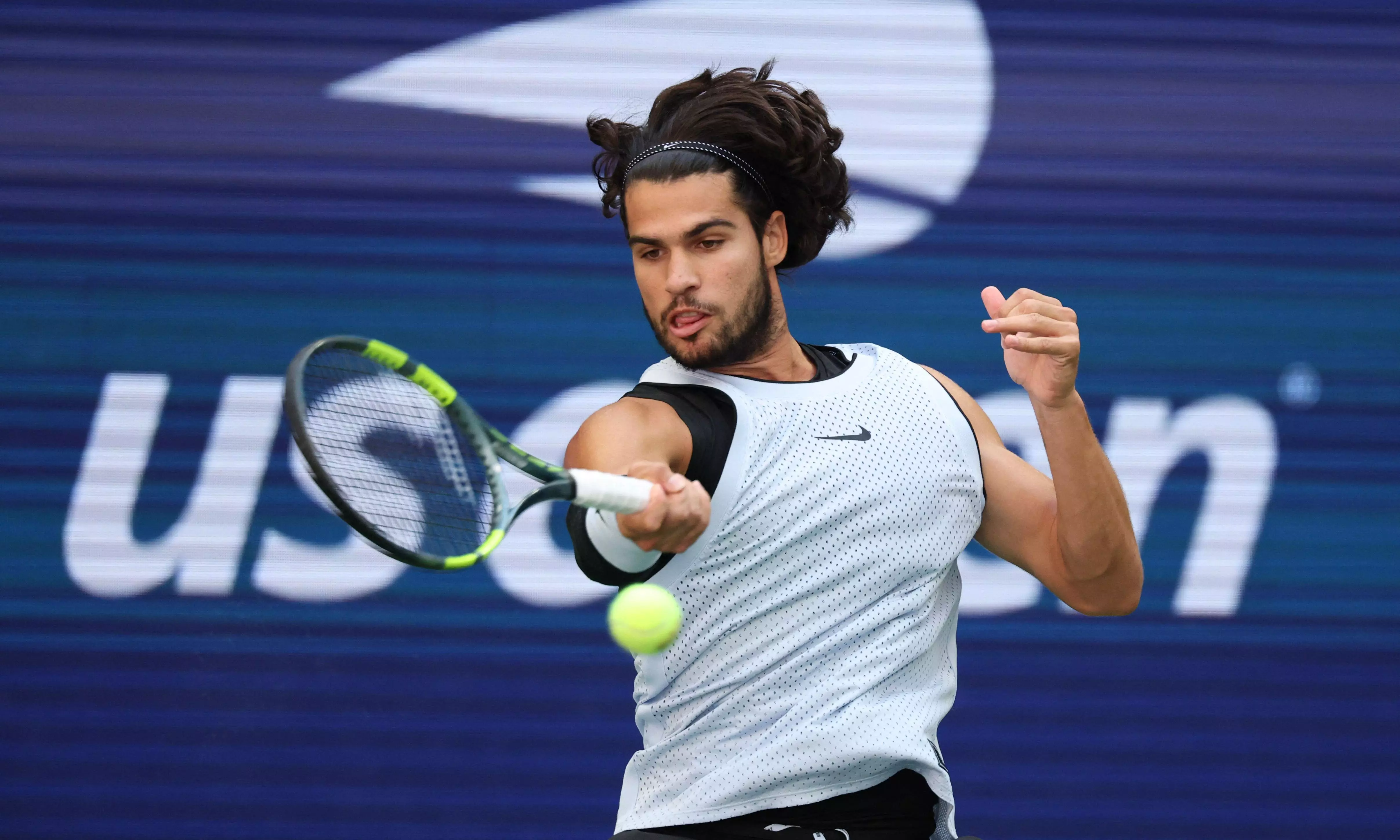 US Open 2026: Defending Champion Alcaraz Powers into Quarterfinals US Open 2026: Defending Champion Alcaraz Powers into Quarterfinals
