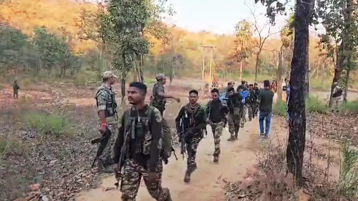 C’garh/ Security Forces Recover 14 Maoist Arms Dumps In Bastar, Yielding Huge Cache Of Arms, Explosives C’garh/ Security Forces Recover 14 Maoist Arms Dumps In Bastar, Yielding Huge Cache Of Arms, Explosives
