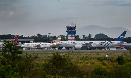 Jakarta Airport Extends Closure After Volcano Eruption