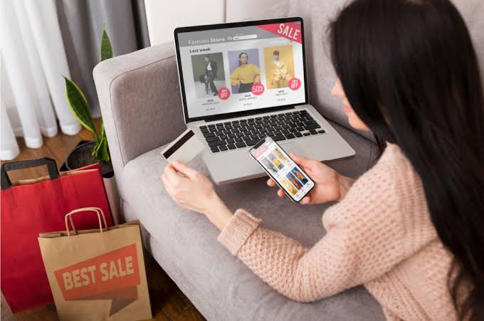 India Online Festive Sales Seen Reaching Rs 1.5 Lakh Crore