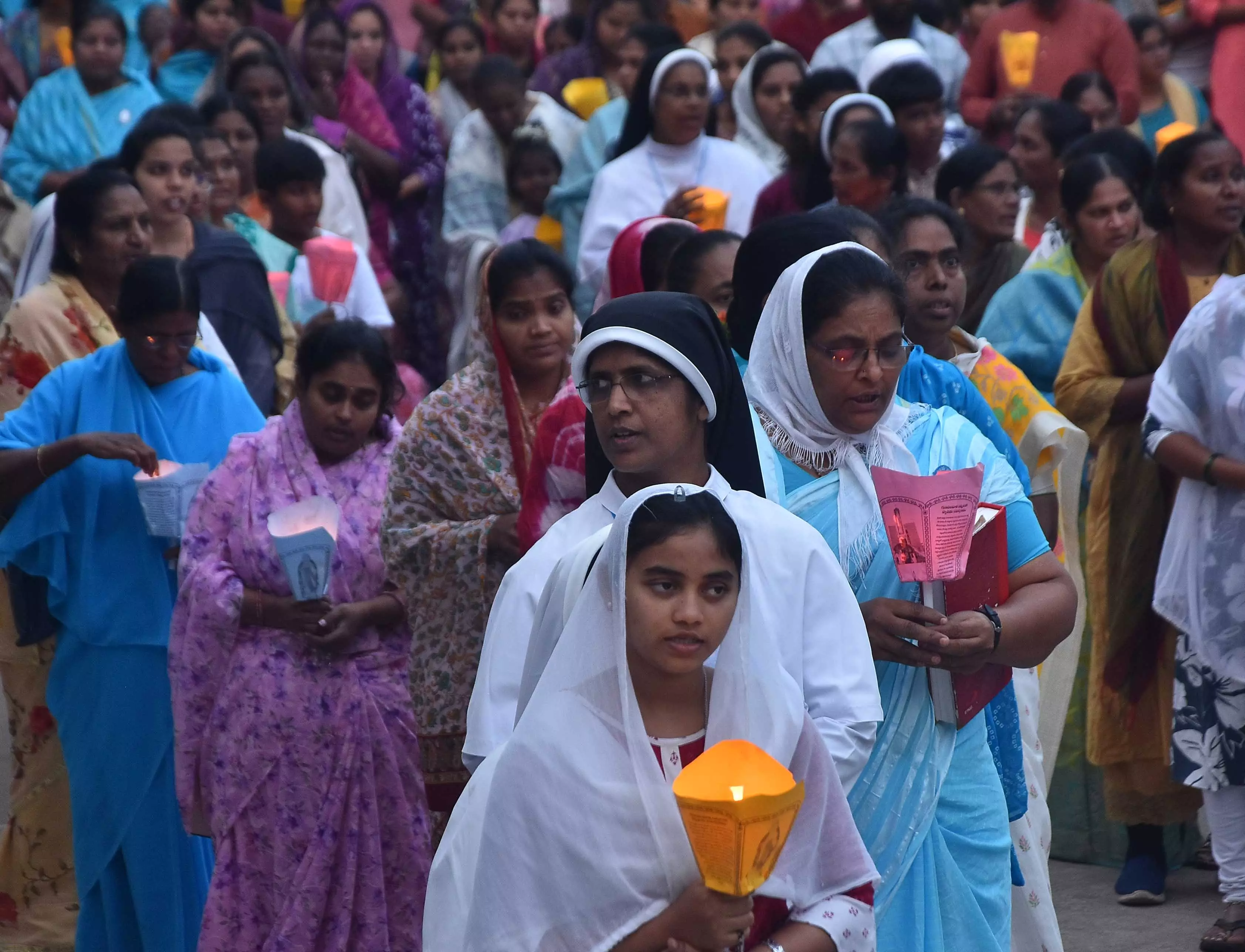 Annual Mary’s Feast Draws Large Crowds Annual Mary’s Feast Draws Large Crowds