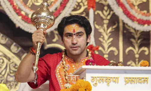 Bengal Cong Moves Police Against Bageshwar Baba Over Durga Puja Meat ‘Diktat’