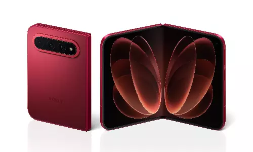 Xiaomi 18 Fold Launched With XRING O3 Chipset, 7.58-Inch Inner Display