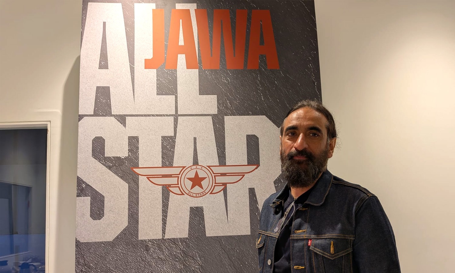 Jawa запускает эволюцию Jawa 42, воплощающую философию All Stars и новые ценности бренда
