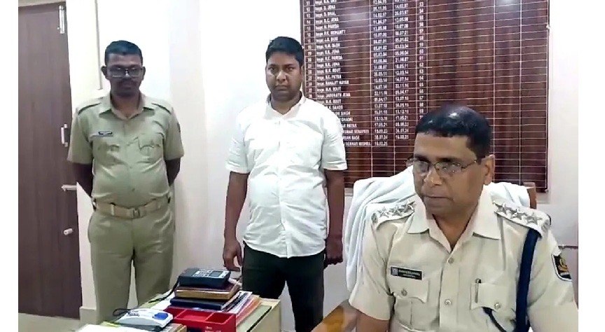 Odisha Man Arrested for Impersonating Deputy CM's PA, Duping Job Seekers