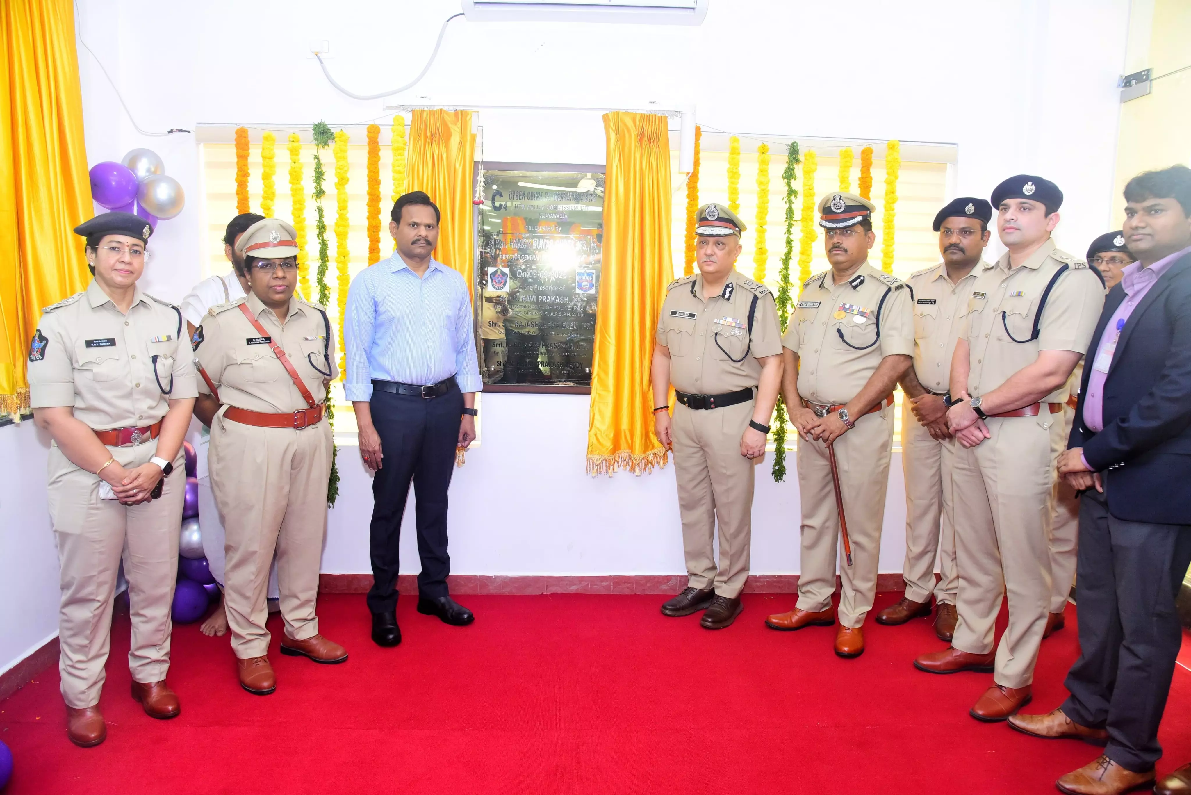 Cybercrime Police Cells to Come Up in Every District: DGP Cybercrime Police Cells to Come Up in Every District: DGP